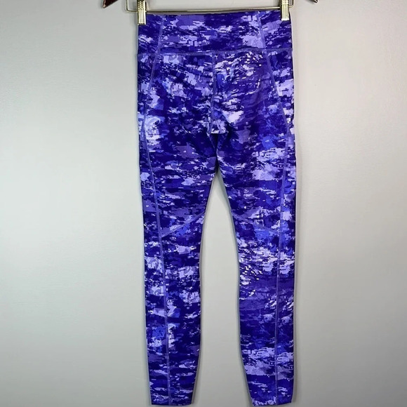 THE NORTH FACE Digital Camo Leggings Purple Print Mid-Rise Gorpcore Size XS - Picture 6 of 12